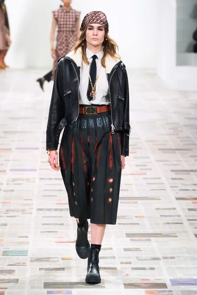 Look 6